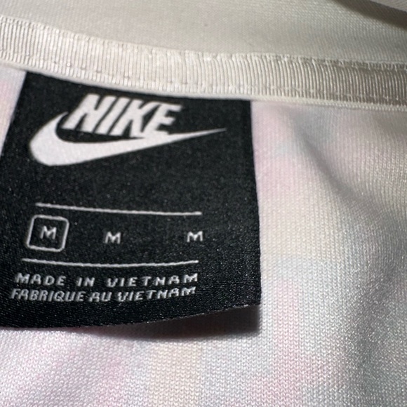 ** SOLD ** NIKE JACKET PINK WOMENS SOLD OUT ONLINE - Picture 5 of 5